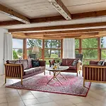 Four-bedroom In Romo