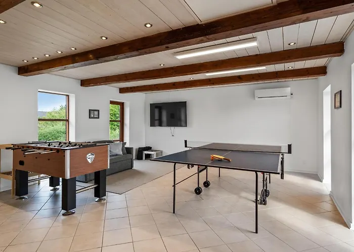 Four-bedroom In Сasa de vacaciones *